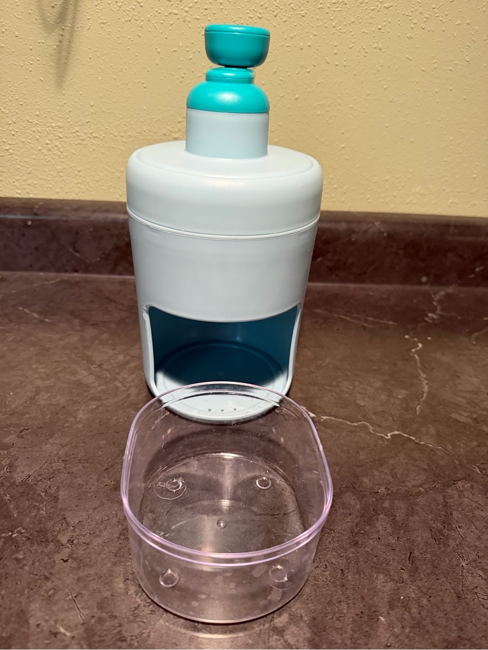 Manual Ice Shaver Snow Cone Maker Turquoise and White